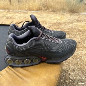 Nike Air Max DN 'All Night', Men's Size 10  (Black/Lt Crimson/Grey)